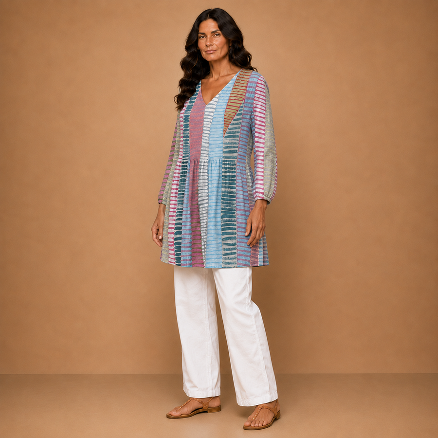 Anais | Long Blouse with V-Neck